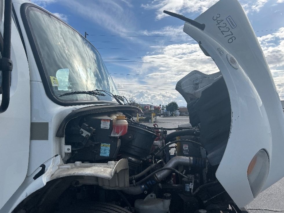 Flatbed Truck-Light and Medium Duty Trucks-Freightliner-2020-M2-Fontana-CA-168,208\n\t\tmiles-$ 55,750 - Image 23