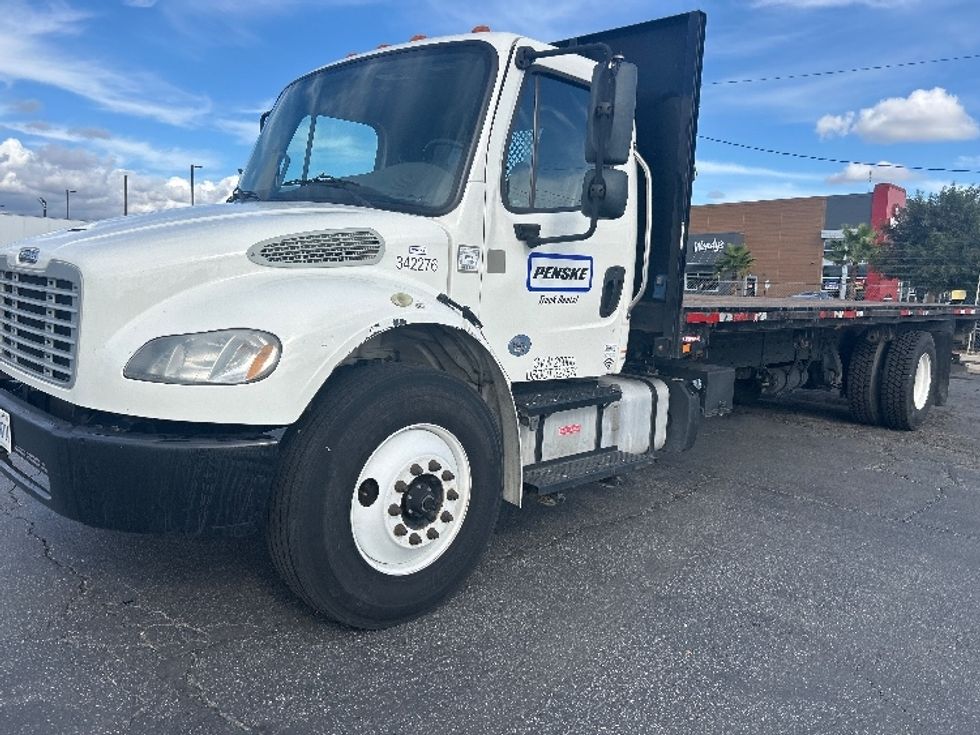 Flatbed Truck-Light and Medium Duty Trucks-Freightliner-2020-M2-Fontana-CA-168,208\n\t\tmiles-$ 55,750 - Image 3