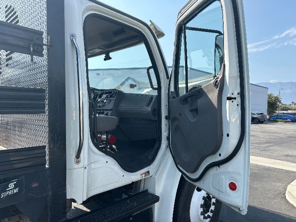 Flatbed Truck-Light and Medium Duty Trucks-Freightliner-2020-M2-Fontana-CA-179,340\n\t\tmiles-$ 47,250 - Image 20