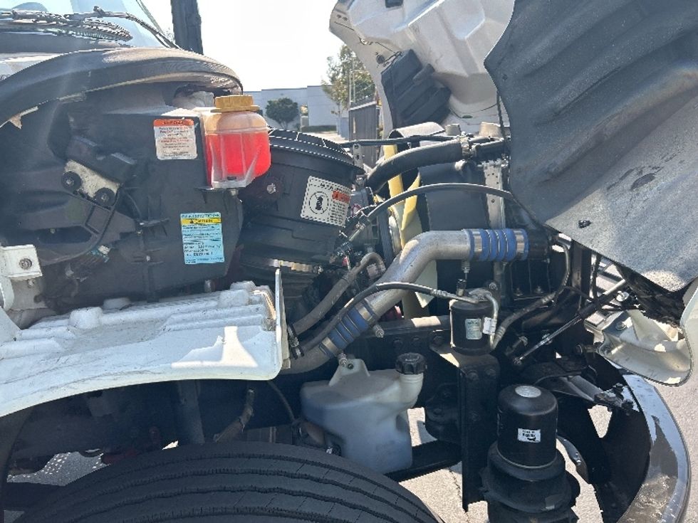 Flatbed Truck-Light and Medium Duty Trucks-Freightliner-2020-M2-Fontana-CA-179,340\n\t\tmiles-$ 47,250 - Image 23