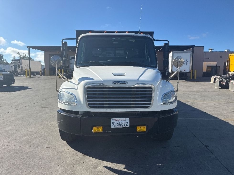 Flatbed Truck-Light and Medium Duty Trucks-Freightliner-2020-M2-Fontana-CA-55,476\n\t\tmiles-$ 65,500 - Image 2