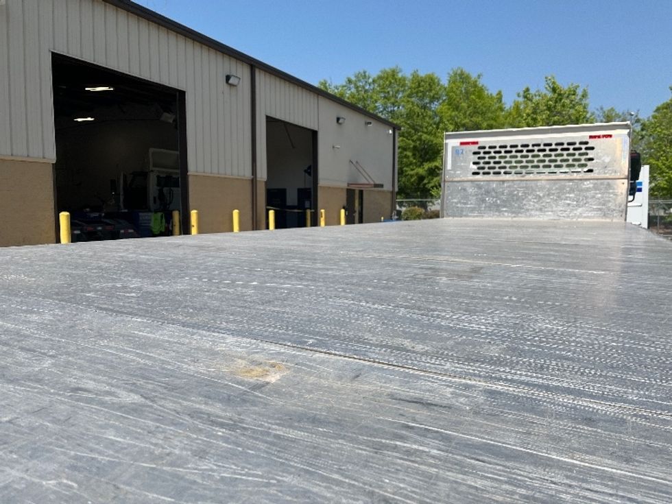 Flatbed Truck-Light and Medium Duty Trucks-Freightliner-2020-M2-Forest Park-GA-309,922\n\t\tmiles-$ 25,250 - Image 10