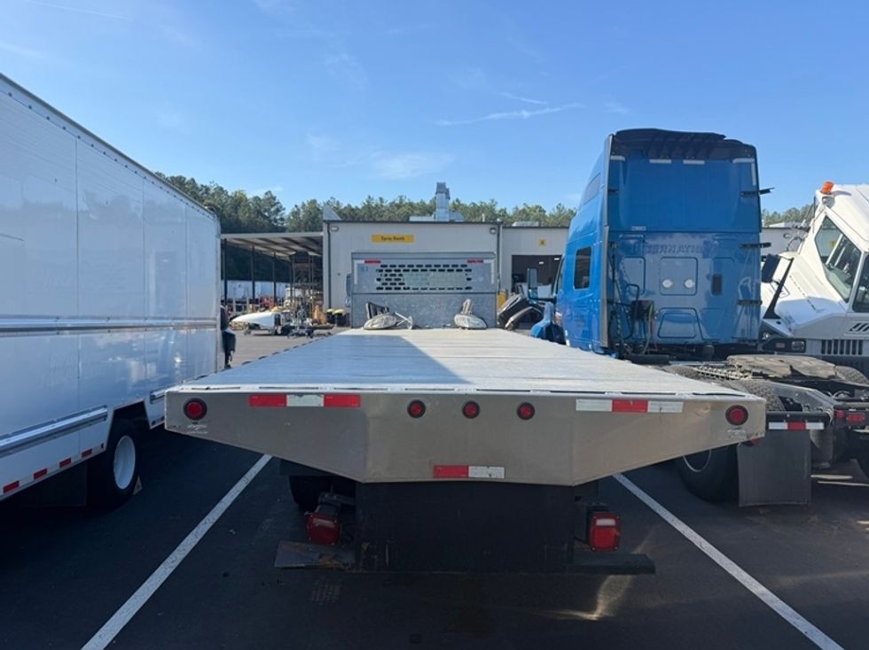 Flatbed Truck-Light and Medium Duty Trucks-Freightliner-2020-M2-Forest Park-GA-309,922\n\t\tmiles-$ 25,250 - Image 26