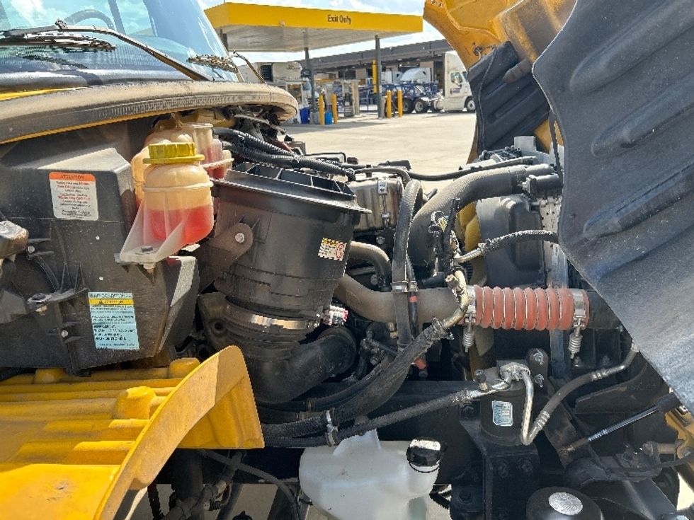 Flatbed Truck-Light and Medium Duty Trucks-Freightliner-2020-M2-Fort Worth-TX-129,114\n\t\tmiles-$ 55,250 - Image 23