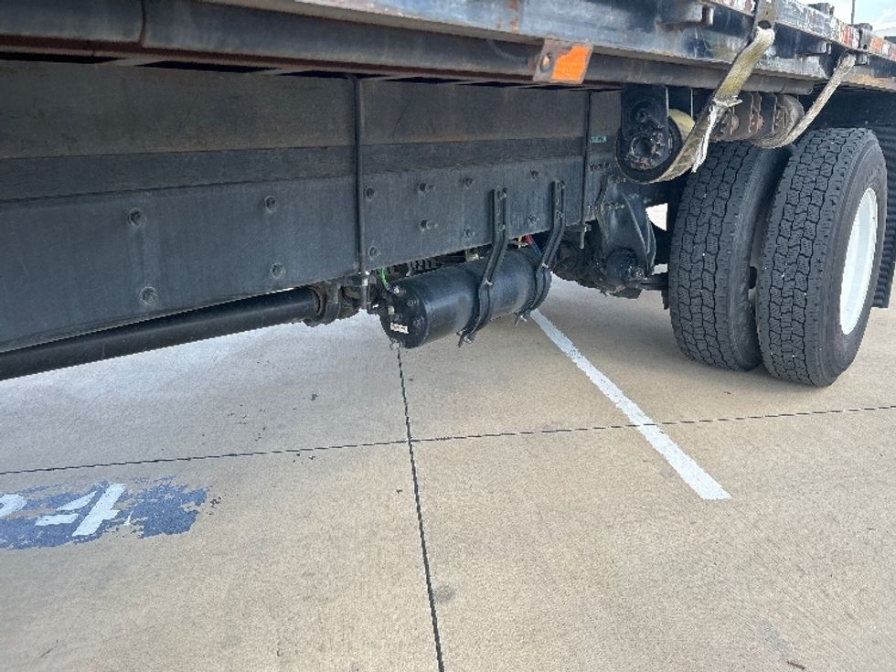 Flatbed Truck-Light and Medium Duty Trucks-Freightliner-2020-M2-Fort Worth-TX-129,114\n\t\tmiles-$ 55,250 - Image 5