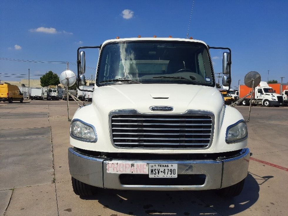 Flatbed Truck-Light and Medium Duty Trucks-Freightliner-2020-M2-Fort Worth-TX-147,749\n\t\tmiles-$ 56,750 - Image 2