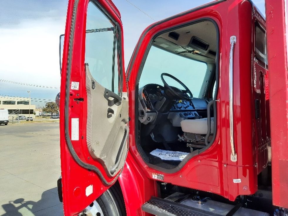 Flatbed Truck-Light and Medium Duty Trucks-Freightliner-2020-M2-Fort Worth-TX-275,662\n\t\tmiles-$ 49,250 - Image 16