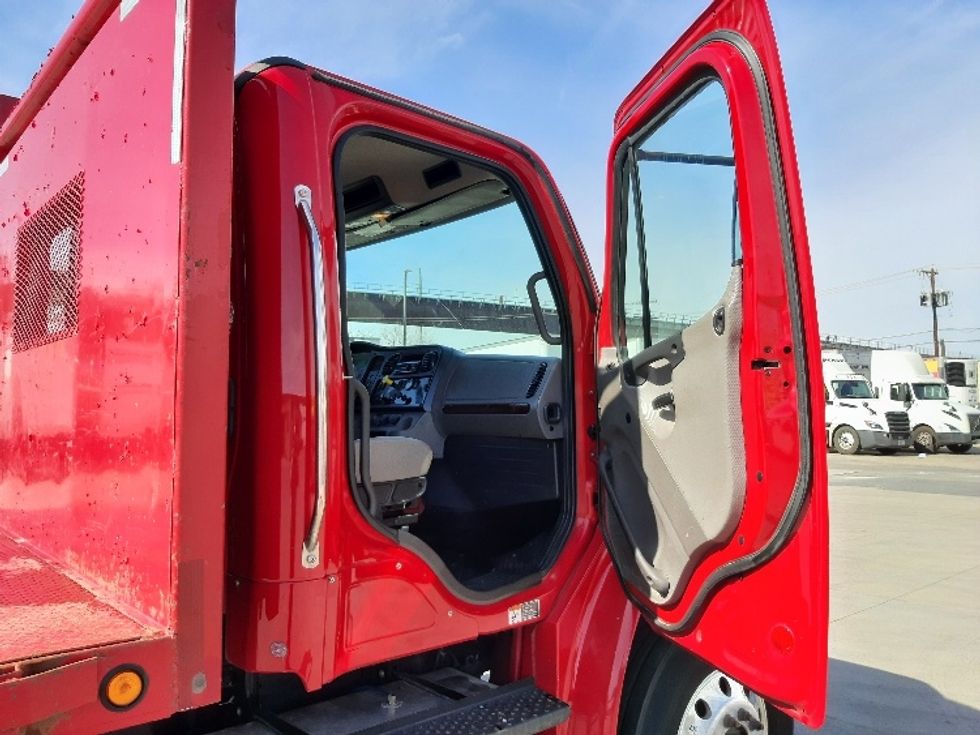 Flatbed Truck-Light and Medium Duty Trucks-Freightliner-2020-M2-Fort Worth-TX-275,662\n\t\tmiles-$ 49,250 - Image 20