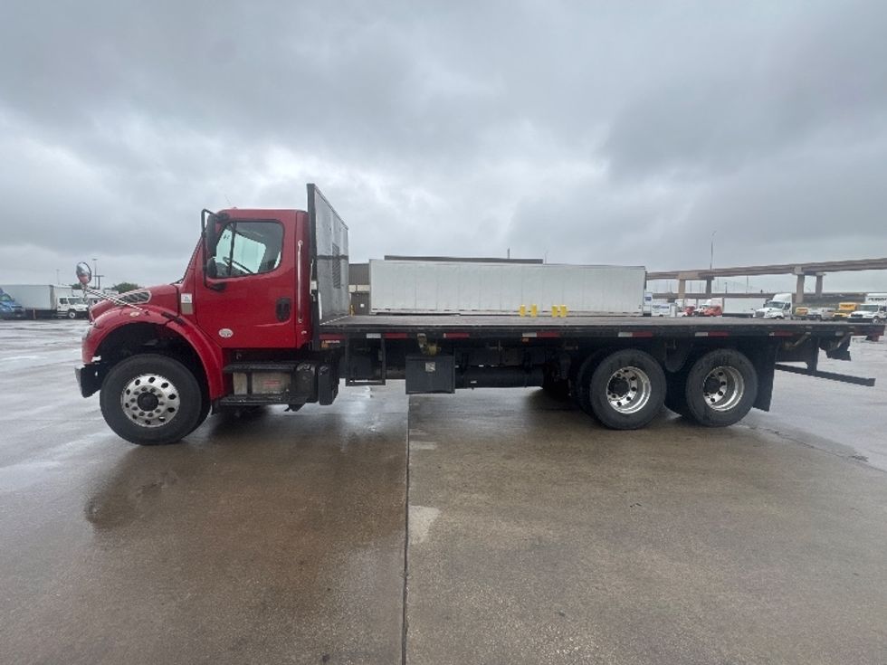 Flatbed Truck-Light and Medium Duty Trucks-Freightliner-2020-M2-Fort Worth-TX-294,780\n\t\tmiles-$ 50,500 - Image 4