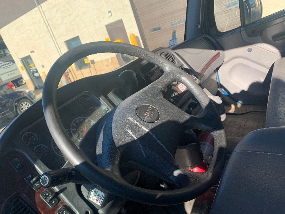 Flatbed Truck-Light and Medium Duty Trucks-Freightliner-2020-M2-Franklin-MA-247,733\n\t\tmiles-$ 34,750 - Image 13