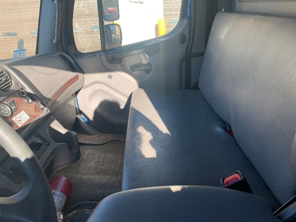 Flatbed Truck-Light and Medium Duty Trucks-Freightliner-2020-M2-Franklin-MA-247,733\n\t\tmiles-$ 34,750 - Image 15