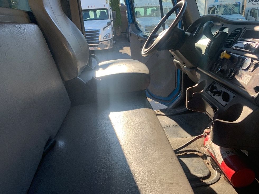 Flatbed Truck-Light and Medium Duty Trucks-Freightliner-2020-M2-Franklin-MA-247,733\n\t\tmiles-$ 34,750 - Image 18