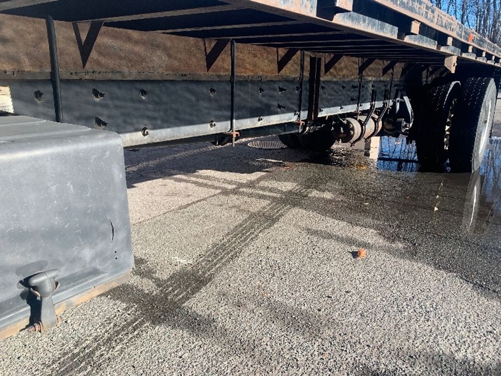 Flatbed Truck-Light and Medium Duty Trucks-Freightliner-2020-M2-Franklin-MA-247,733\n\t\tmiles-$ 34,750 - Image 5