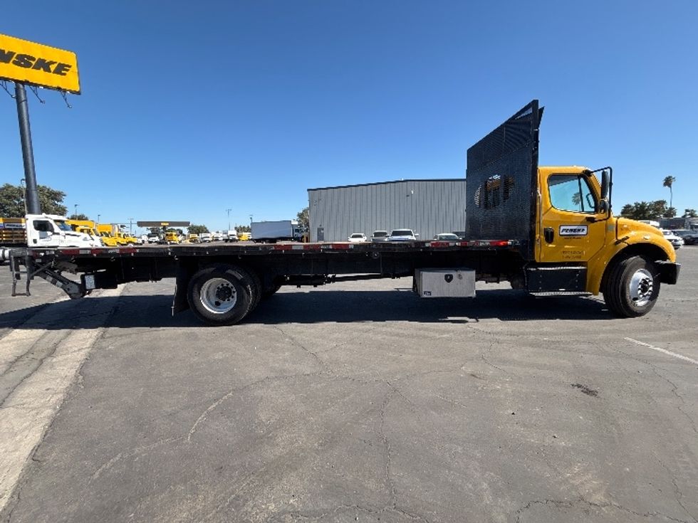 Flatbed Truck-Light and Medium Duty Trucks-Freightliner-2020-M2-Fresno-CA-101,993\n\t\tmiles-$ 55,250 - Image 12