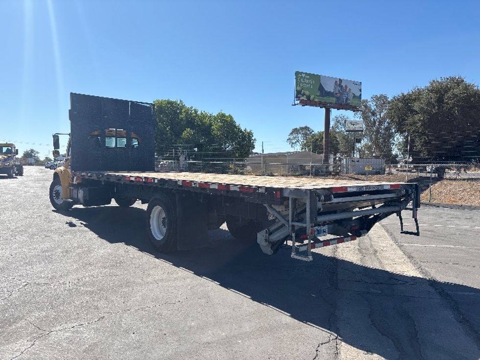 Flatbed Truck-Light and Medium Duty Trucks-Freightliner-2020-M2-Fresno-CA-101,993\n\t\tmiles-$ 55,250 - Image 6