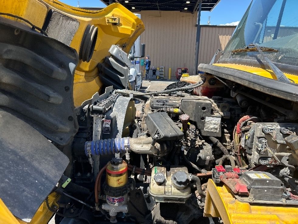 Flatbed Truck-Light and Medium Duty Trucks-Freightliner-2020-M2-Fresno-CA-105,402\n\t\tmiles-$ 52,250 - Image 21
