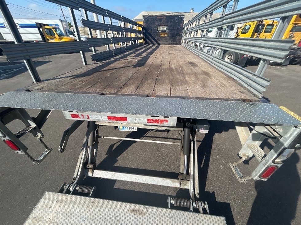Flatbed Truck-Light and Medium Duty Trucks-Freightliner-2020-M2-Fresno-CA-106,548\n\t\tmiles-$ 58,500 - Image 10