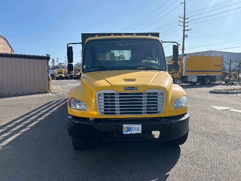 Flatbed Truck-Light and Medium Duty Trucks-Freightliner-2020-M2-Fresno-CA-106,548\n\t\tmiles-$ 58,500 - Image 2