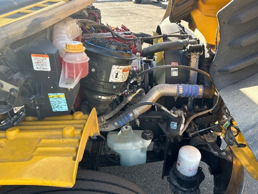 Flatbed Truck-Light and Medium Duty Trucks-Freightliner-2020-M2-Fresno-CA-106,548\n\t\tmiles-$ 58,500 - Image 22