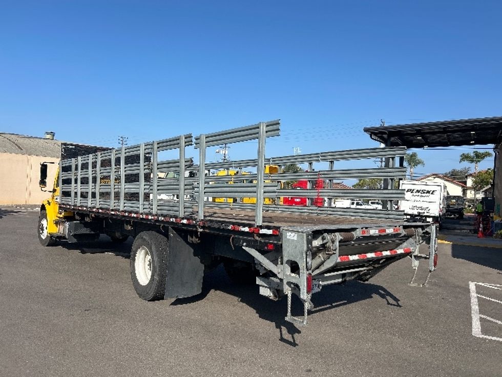 Flatbed Truck-Light and Medium Duty Trucks-Freightliner-2020-M2-Fresno-CA-106,548\n\t\tmiles-$ 58,500 - Image 6