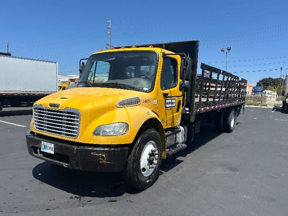 Flatbed Truck-Light and Medium Duty Trucks-Freightliner-2020-M2-Fresno-CA-113,235\n\t\tmiles-$ 57,750 - Image 3