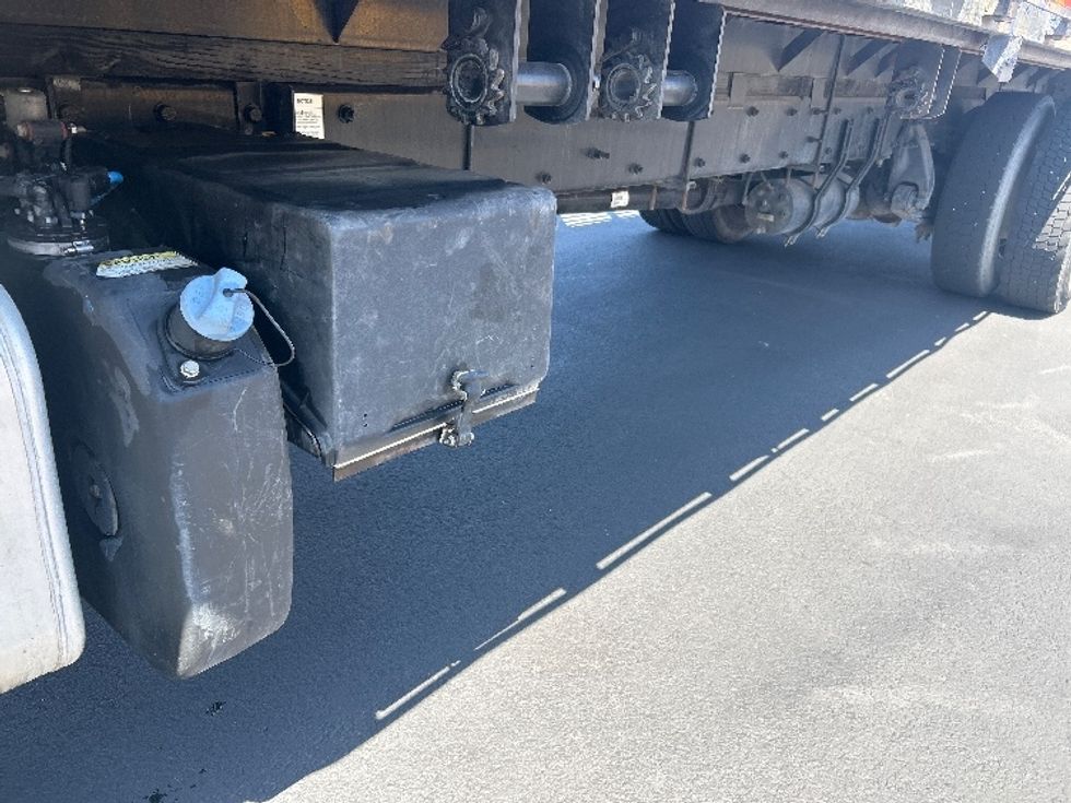 Flatbed Truck-Light and Medium Duty Trucks-Freightliner-2020-M2-Fresno-CA-113,235\n\t\tmiles-$ 57,750 - Image 5