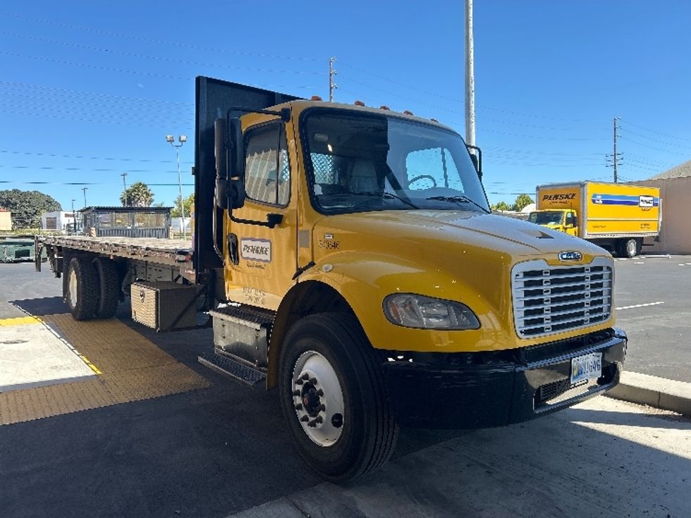 Flatbed Truck-Light and Medium Duty Trucks-Freightliner-2020-M2-Fresno-CA-117,509\n\t\tmiles-$ 49,500 - Image 1