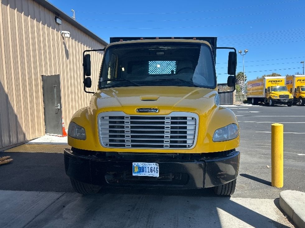 Flatbed Truck-Light and Medium Duty Trucks-Freightliner-2020-M2-Fresno-CA-117,509\n\t\tmiles-$ 49,500 - Image 2