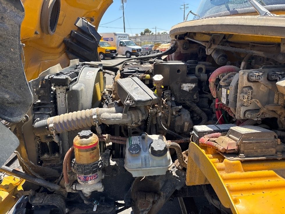 Flatbed Truck-Light and Medium Duty Trucks-Freightliner-2020-M2-Fresno-CA-120,508\n\t\tmiles-$ 57,000 - Image 21