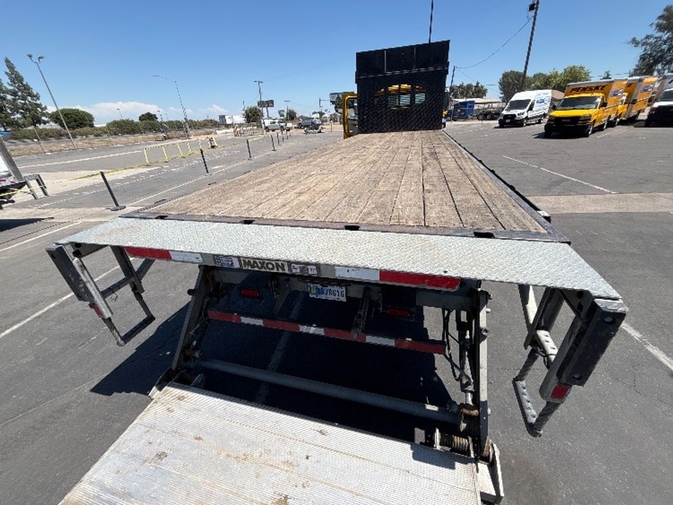Flatbed Truck-Light and Medium Duty Trucks-Freightliner-2020-M2-Fresno-CA-120,508\n\t\tmiles-$ 57,000 - Image 9