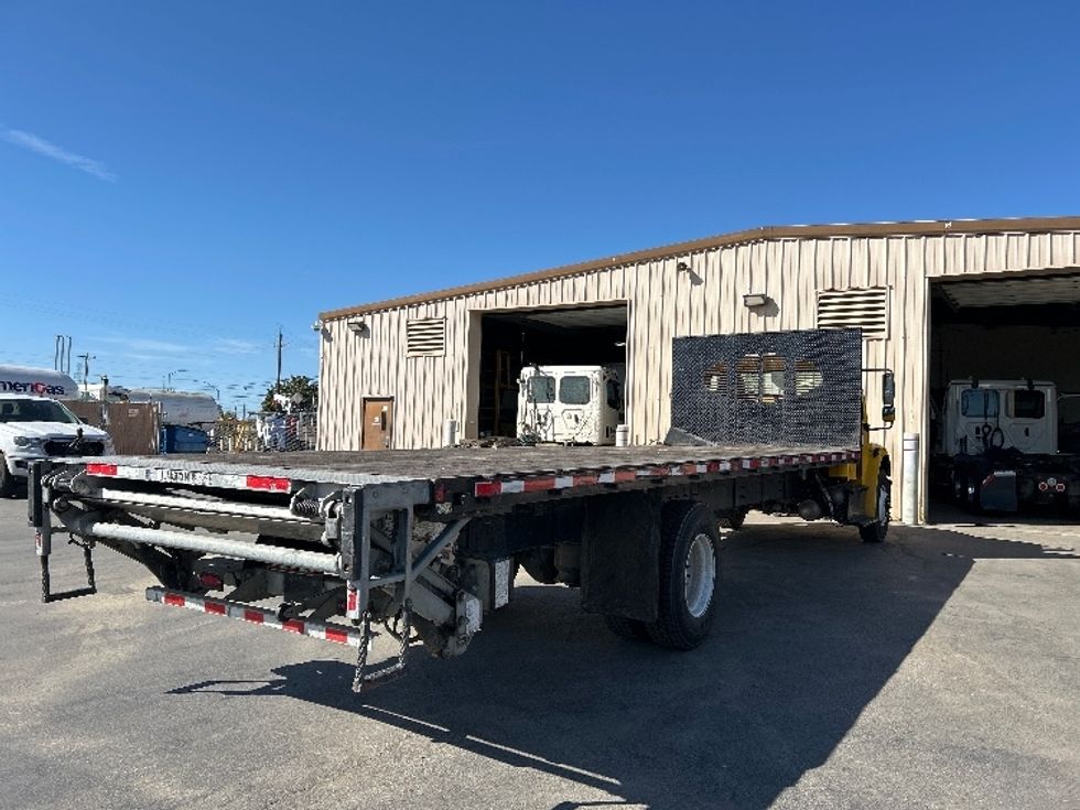 Flatbed Truck-Light and Medium Duty Trucks-Freightliner-2020-M2-Fresno-CA-136,206\n\t\tmiles-$ 47,000 - Image 10