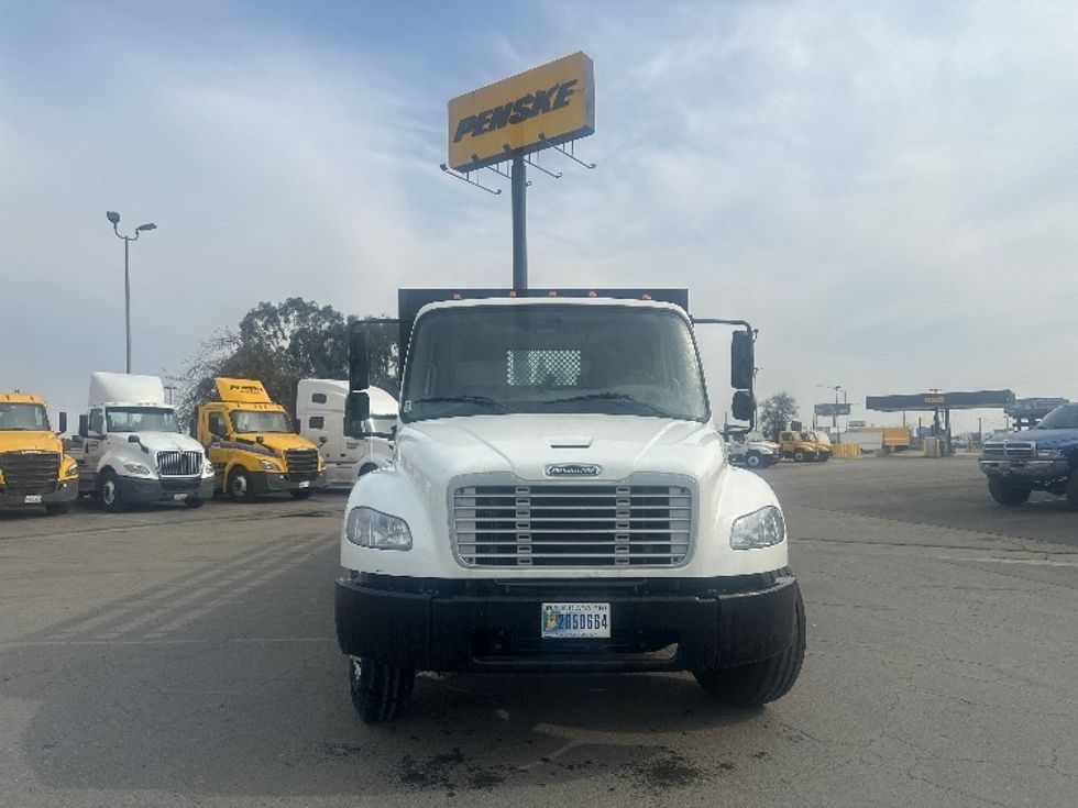 Flatbed Truck-Light and Medium Duty Trucks-Freightliner-2020-M2-Fresno-CA-68,000\n\t\tmiles-$ 63,750 - Image 2