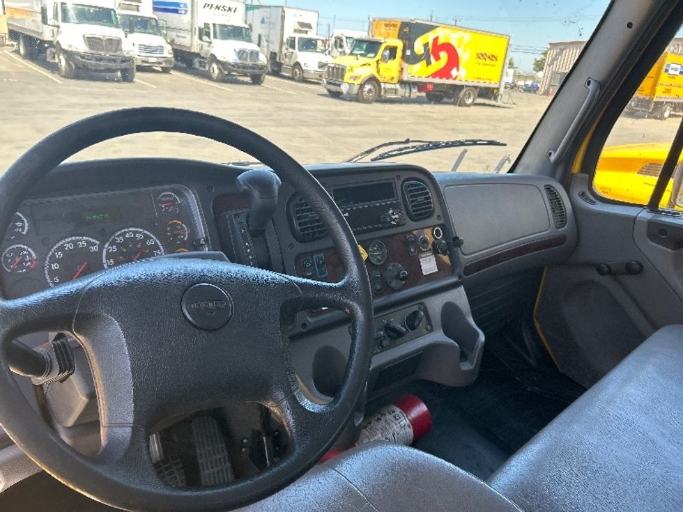 Flatbed Truck-Light and Medium Duty Trucks-Freightliner-2020-M2-Fresno-CA-77,755\n\t\tmiles-$ 60,500 - Image 12