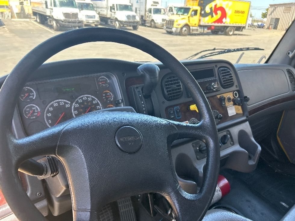 Flatbed Truck-Light and Medium Duty Trucks-Freightliner-2020-M2-Fresno-CA-77,755\n\t\tmiles-$ 60,500 - Image 13