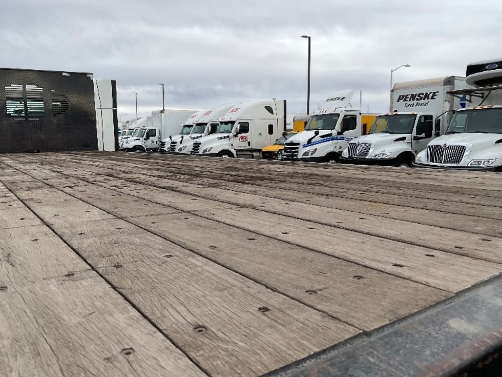 Flatbed Truck-Light and Medium Duty Trucks-Freightliner-2020-M2-Greeley-CO-92,876\n\t\tmiles-$ 49,000 - Image 11