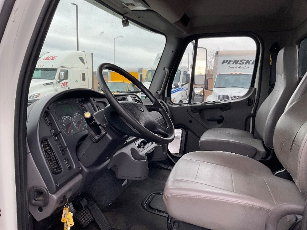 Flatbed Truck-Light and Medium Duty Trucks-Freightliner-2020-M2-Greeley-CO-92,876\n\t\tmiles-$ 49,000 - Image 16