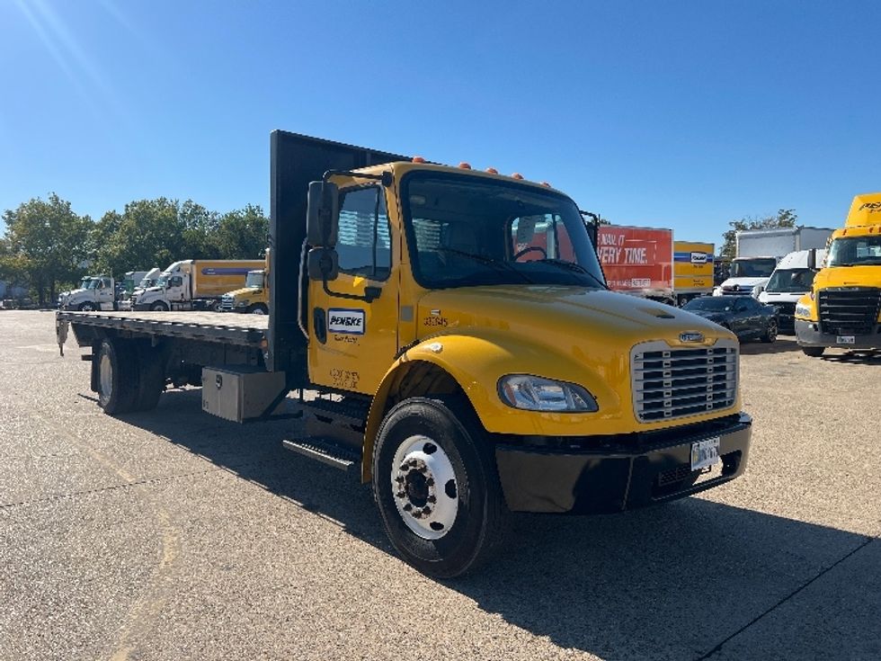 Flatbed Truck-Light and Medium Duty Trucks-Freightliner-2020-M2-Hammond-LA-155,081\n\t\tmiles-$ 55,750 - Image 1