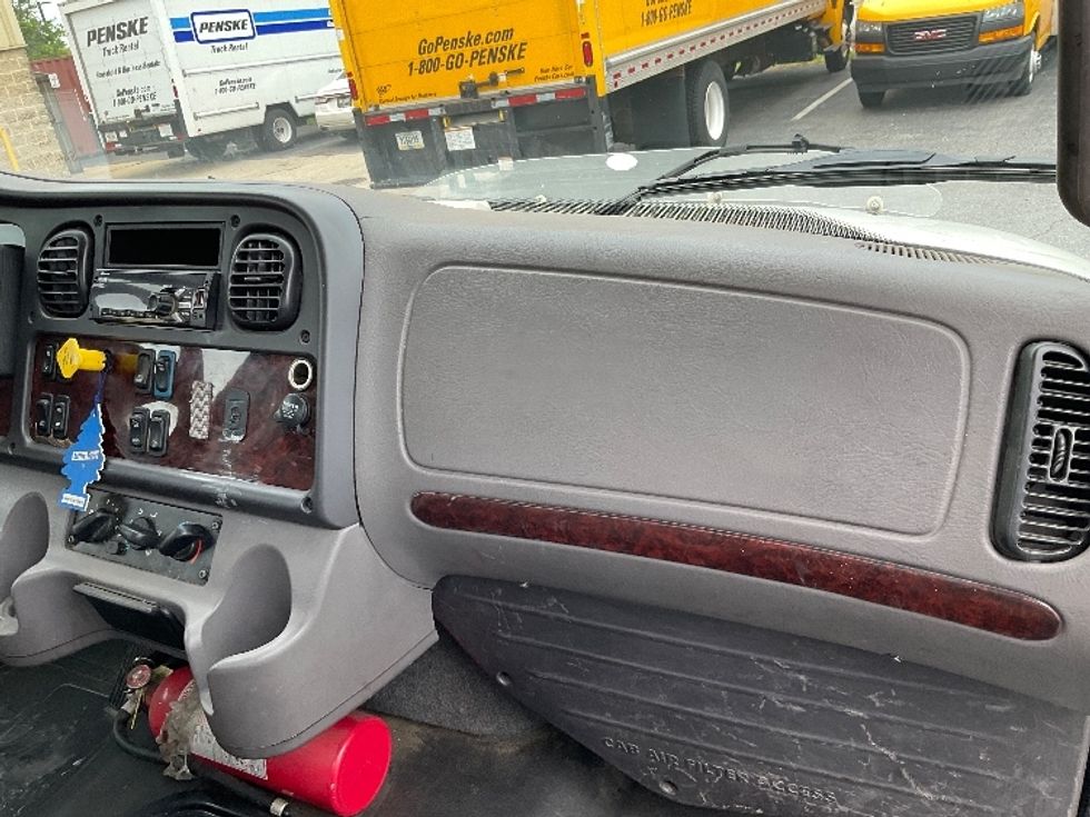 Flatbed Truck-Light and Medium Duty Trucks-Freightliner-2020-M2-Harrisburg-PA-225,426\n\t\tmiles-$ 34,750 - Image 17