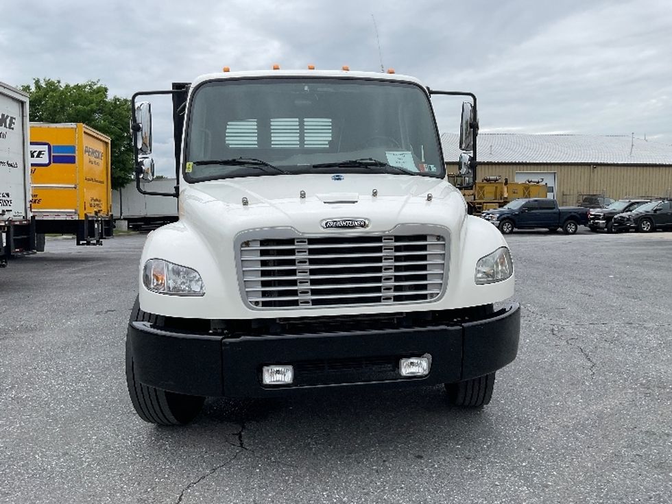 Flatbed Truck-Light and Medium Duty Trucks-Freightliner-2020-M2-Harrisburg-PA-225,426\n\t\tmiles-$ 34,750 - Image 2
