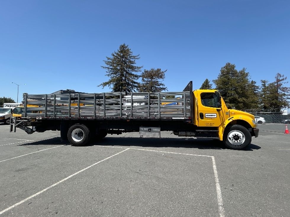 Flatbed Truck-Light and Medium Duty Trucks-Freightliner-2020-M2-Hayward-CA-72,855\n\t\tmiles-$ 65,250 - Image 13