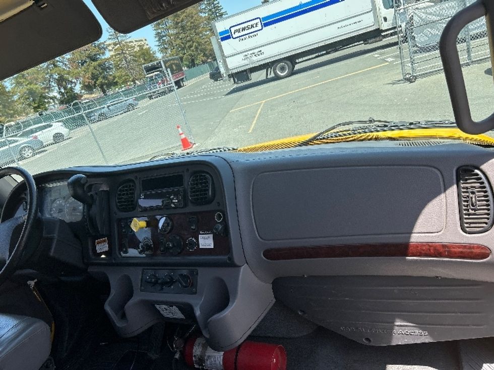 Flatbed Truck-Light and Medium Duty Trucks-Freightliner-2020-M2-Hayward-CA-72,855\n\t\tmiles-$ 65,250 - Image 19