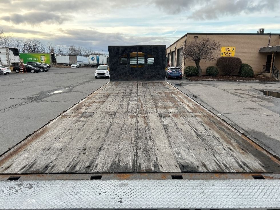 Flatbed Truck-Light and Medium Duty Trucks-Freightliner-2020-M2-Hazleton-PA-235,838\n\t\tmiles-$ 37,500 - Image 10
