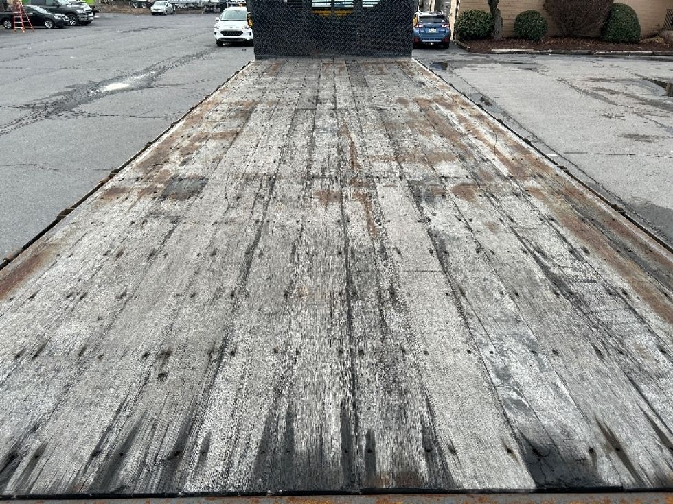 Flatbed Truck-Light and Medium Duty Trucks-Freightliner-2020-M2-Hazleton-PA-235,838\n\t\tmiles-$ 37,500 - Image 12