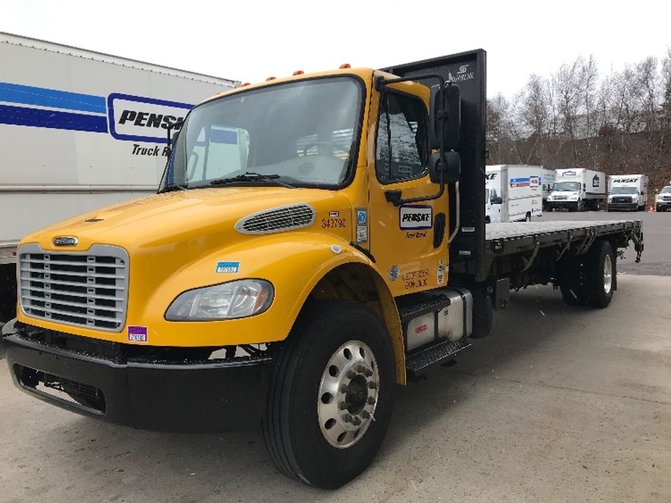Flatbed Truck-Light and Medium Duty Trucks-Freightliner-2020-M2-Hazleton-PA-235,838\n\t\tmiles-$ 37,500 - Image 3