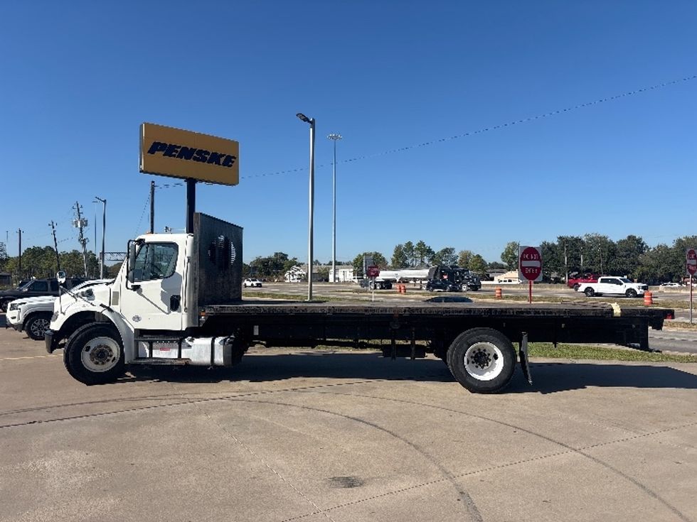 Flatbed Truck-Light and Medium Duty Trucks-Freightliner-2020-M2-Houston-TX-205,409\n\t\tmiles-$ 40,250 - Image 4