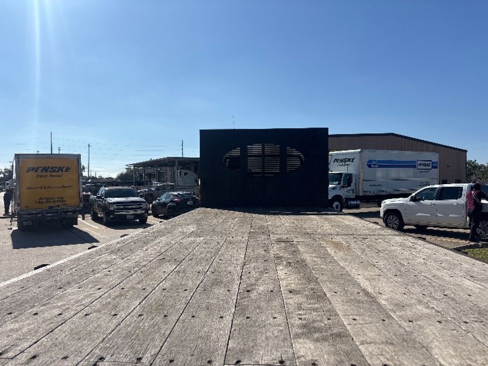 Flatbed Truck-Light and Medium Duty Trucks-Freightliner-2020-M2-Houston-TX-205,409\n\t\tmiles-$ 40,250 - Image 8