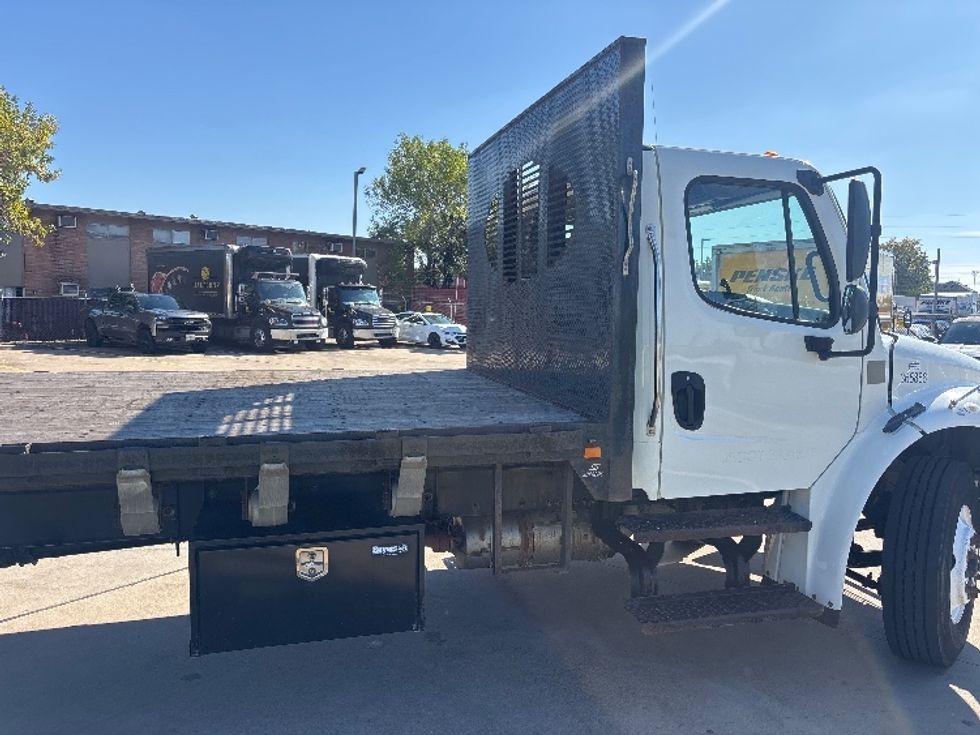 Flatbed Truck-Light and Medium Duty Trucks-Freightliner-2020-M2-Houston-TX-205,409\n\t\tmiles-$ 40,250 - Image 9