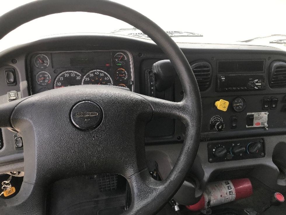 Flatbed Truck-Light and Medium Duty Trucks-Freightliner-2020-M2-Houston-TX-229,003\n\t\tmiles-$ 48,250 - Image 16