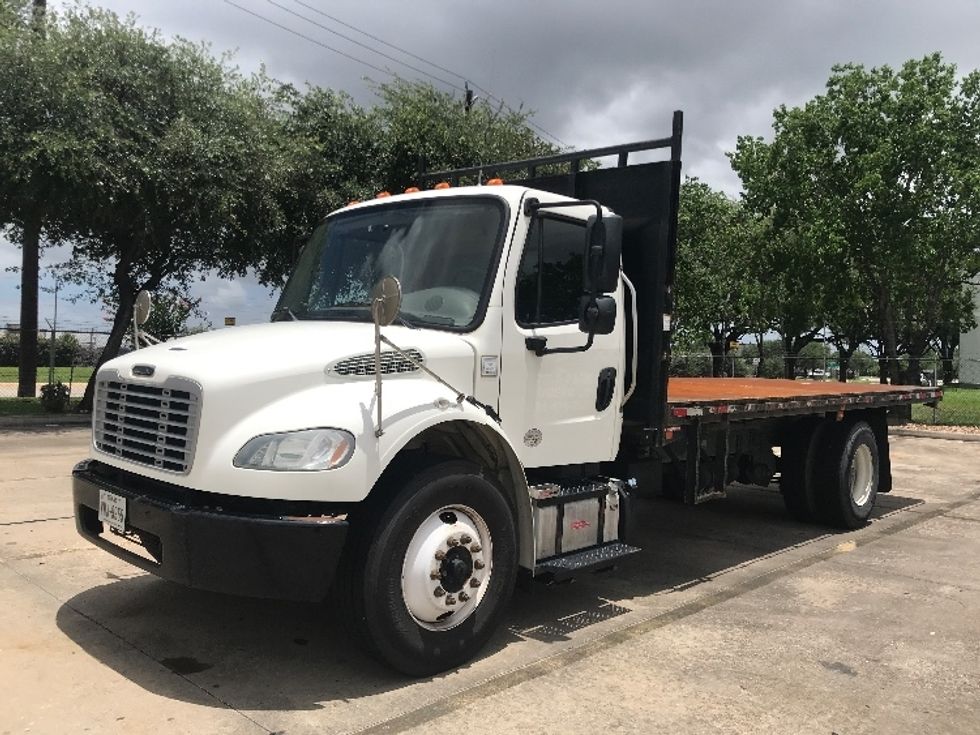 Flatbed Truck-Light and Medium Duty Trucks-Freightliner-2020-M2-Houston-TX-229,003\n\t\tmiles-$ 48,250 - Image 3