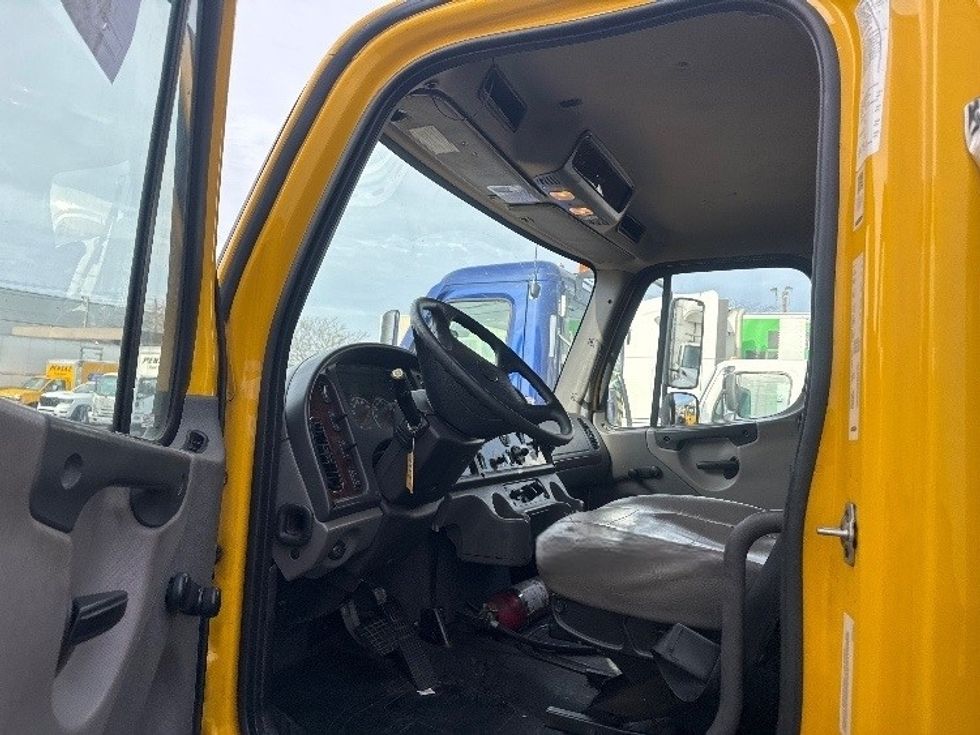 Flatbed Truck-Light and Medium Duty Trucks-Freightliner-2020-M2-Jamaica-NY-153,432\n\t\tmiles-$ 46,000 - Image 14